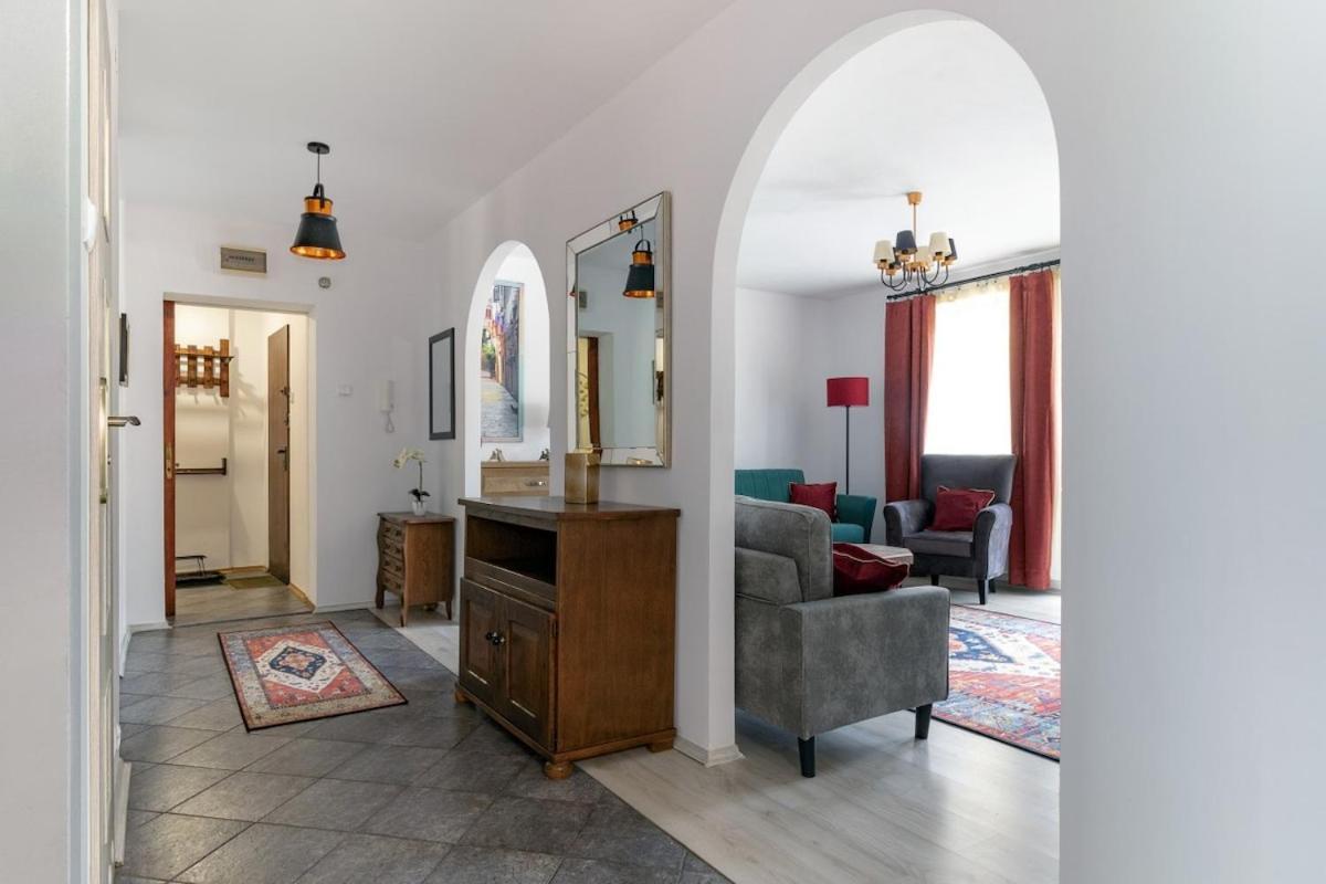 Apartament View 2-bedroom On Ptasia Street By Ecru Wwa70 *